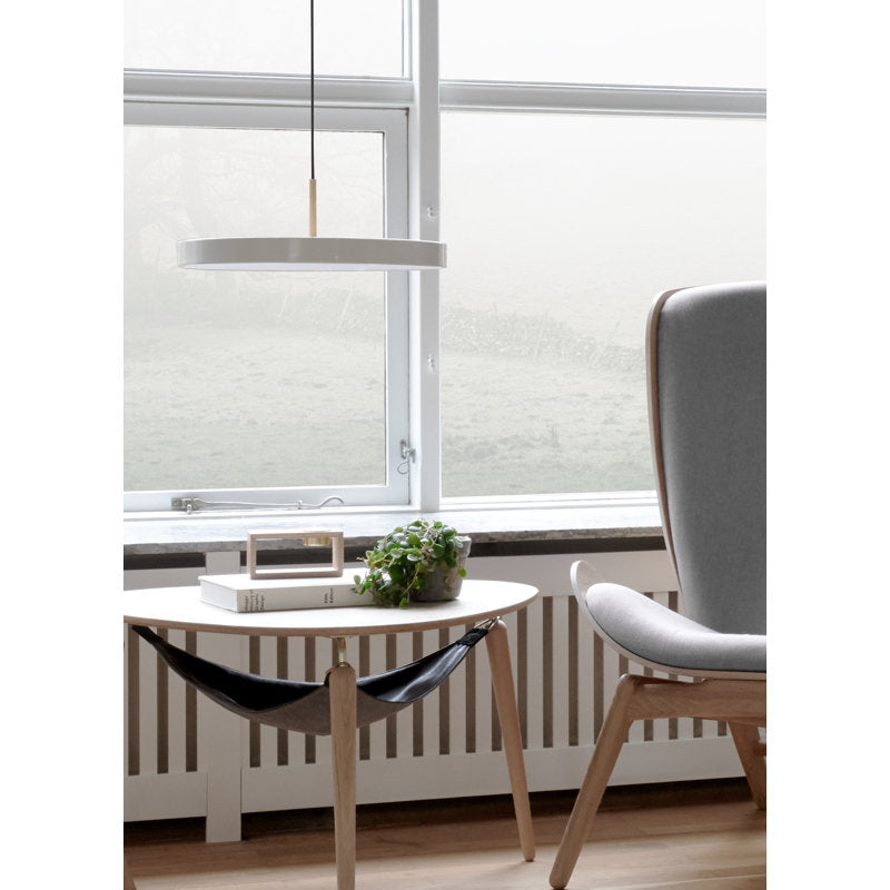 Henninger - Scandinavian Solid Oak Coffee Table with Storage